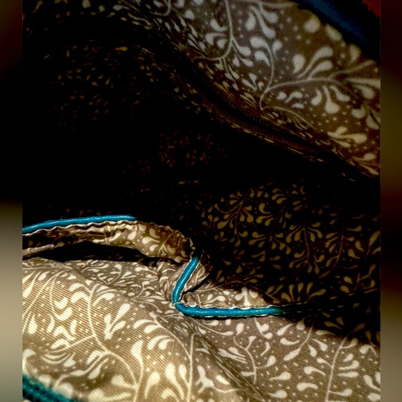 Turquoise Crossbody Soft Leather Purse/Bag. New Without tags - Picture 4 of 4